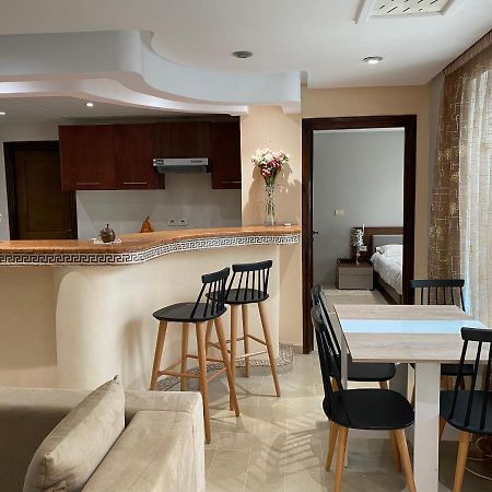 Lac Palace Luxury Apartment-2 Bdr Tunus Dış mekan fotoğraf
